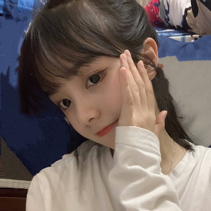 杏仁直播app平臺截圖